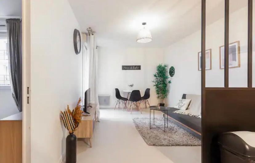 Paris A Quelques Pas Appartement Pierrefitte-sur-Seine